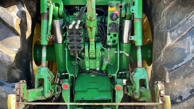 JOHN DEERE 8430