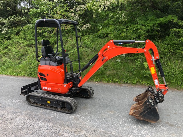 KUBOTA U17-3