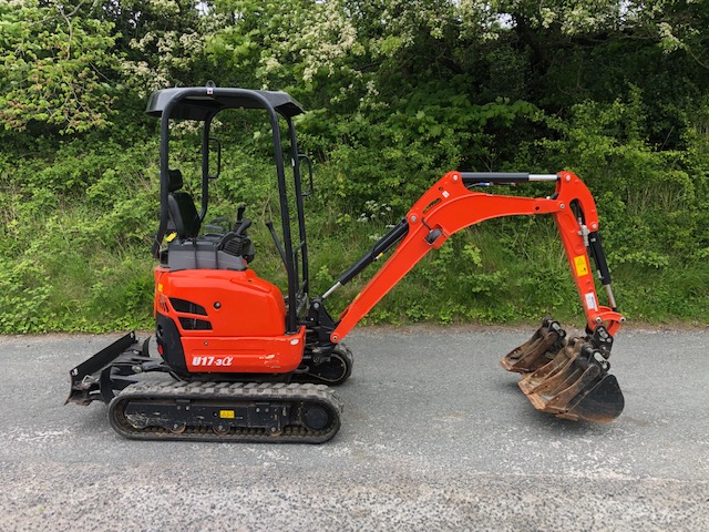 KUBOTA U17-3