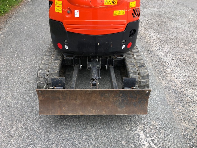 KUBOTA U17-3