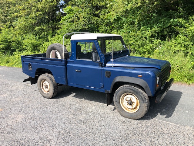 LAND ROVER 110 PICK UP