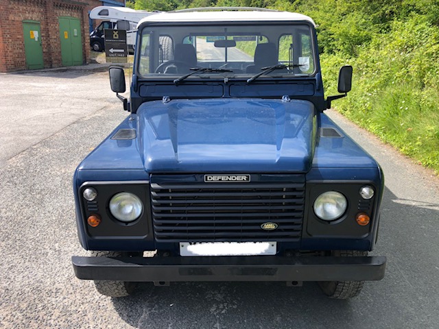 LAND ROVER 110 PICK UP