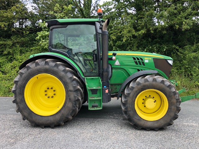 JOHN DEERE 6150R