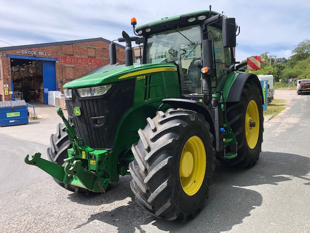 JOHN DEERE 7270R