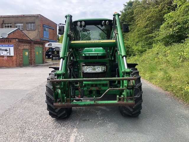 JOHN DEERE 6330 PREMIUM