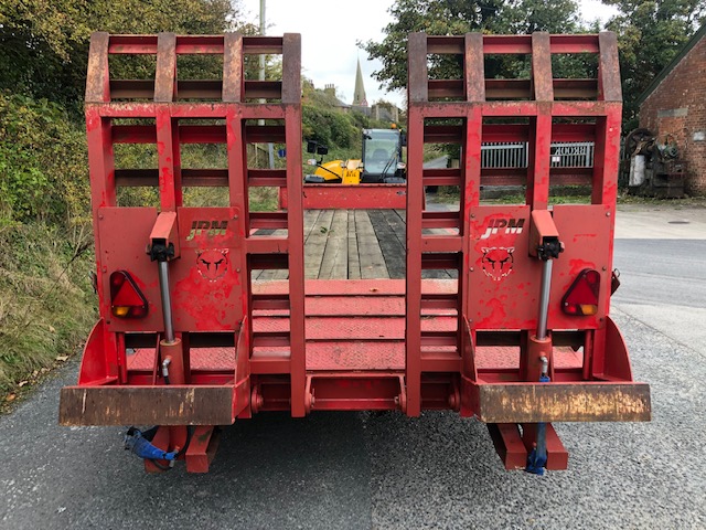 JPM LOW LOADER