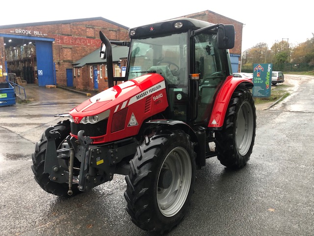 MASSEY FERGUSON 5440