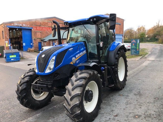 NEW HOLLAND T6.145