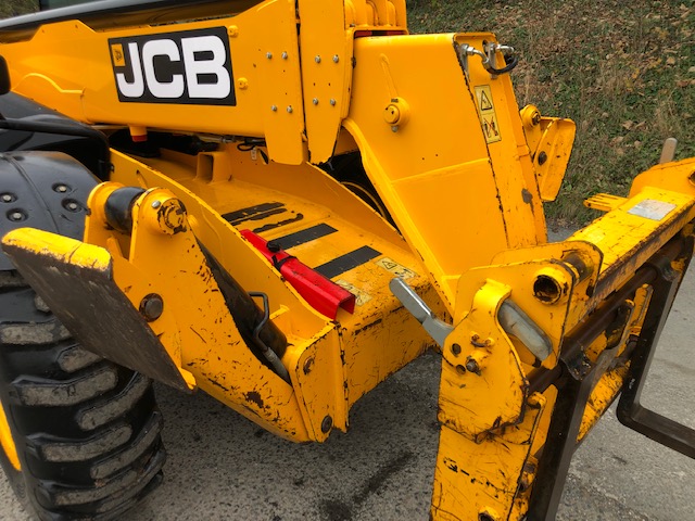 JCB 535-125 Hi Viz