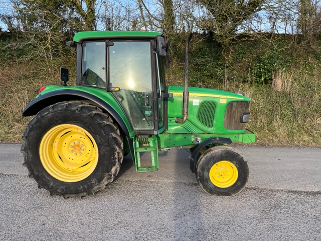 HB Machinery | Farm and Agricultural Equipment | JOHN DEERE 6120SE 2WD