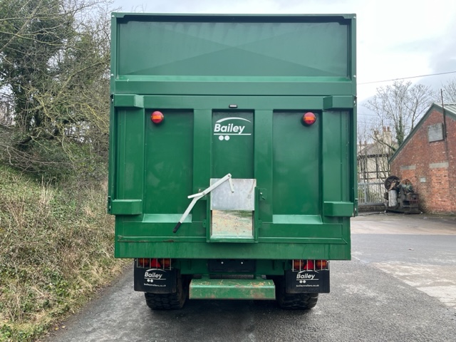 BAILEY TB18 SILAGE TRAILER