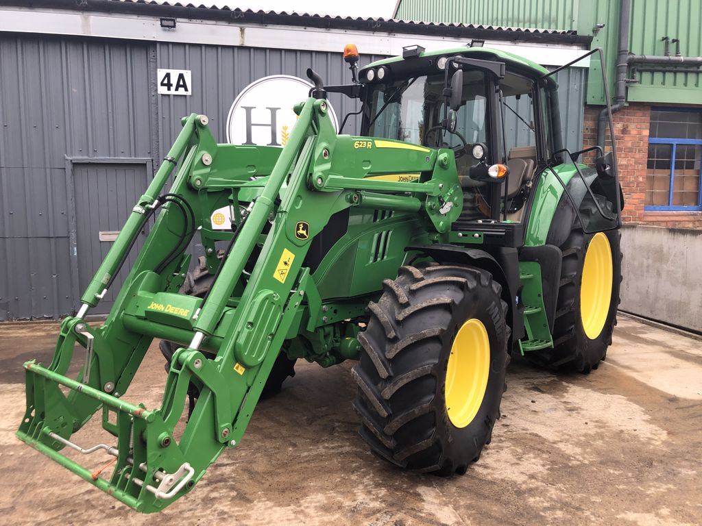 JOHN DEERE 6130M