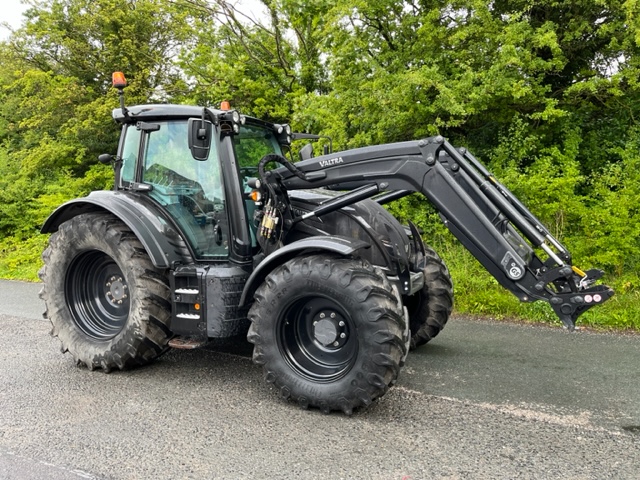 VALTRA N175