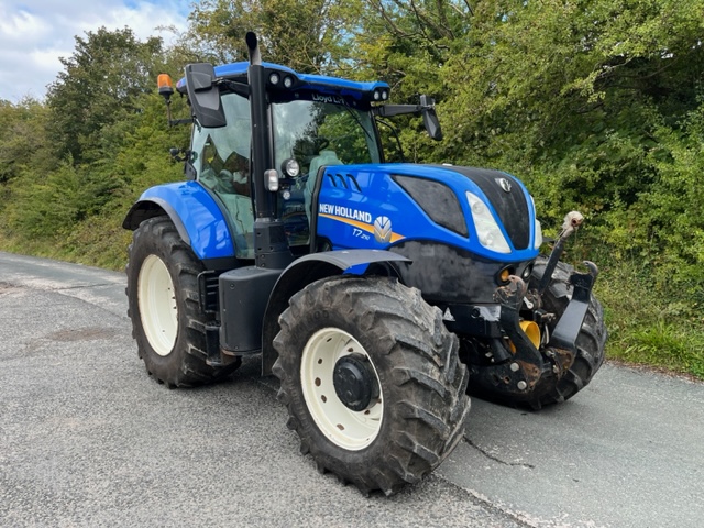 NEW HOLLAND T7.210