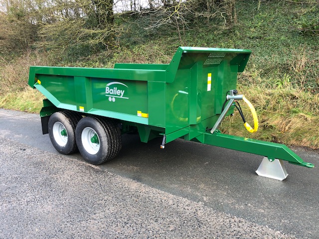 NEW BAILEY DUMP Trailer NEW stock AND color