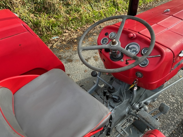 MASSEY FERGUSON 135