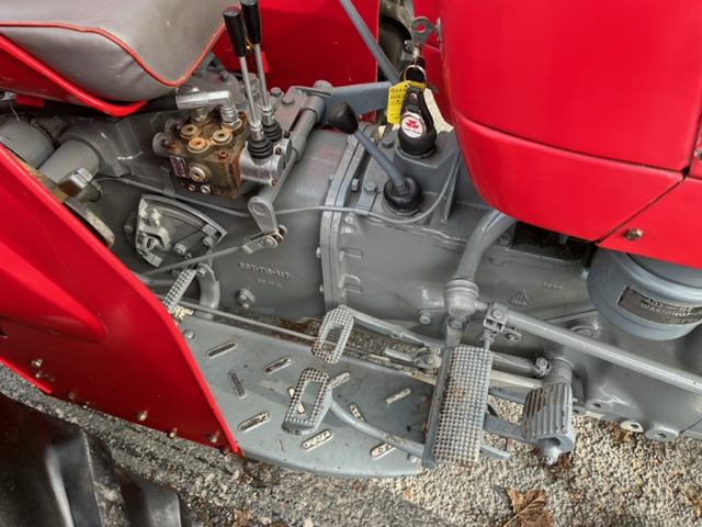 MASSEY FERGUSON 135