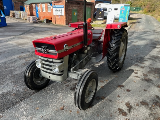 MASSEY FERGUSON 135