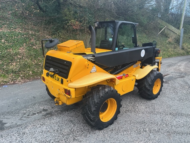 JCB 520.50