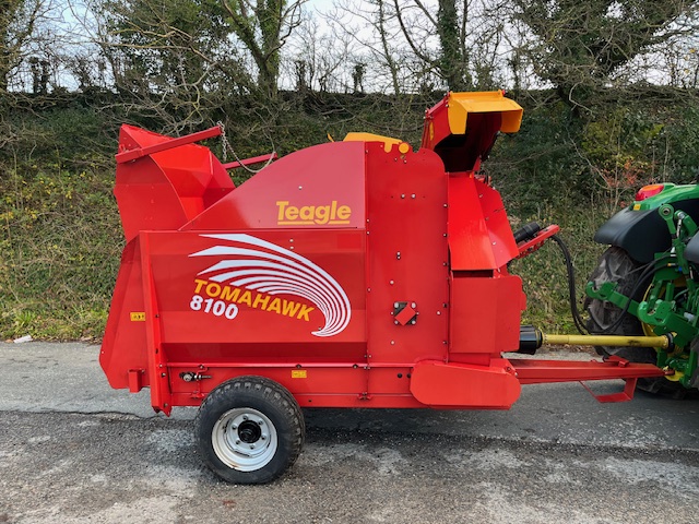 TEAGLE 8100 STRAW CHOPPER