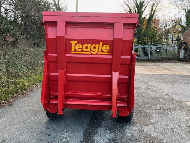 TEAGLE 8100 STRAW CHOPPER