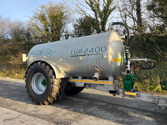 MAJOR 2400 TANKER