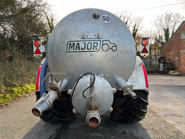 MAJOR 2400 TANKER