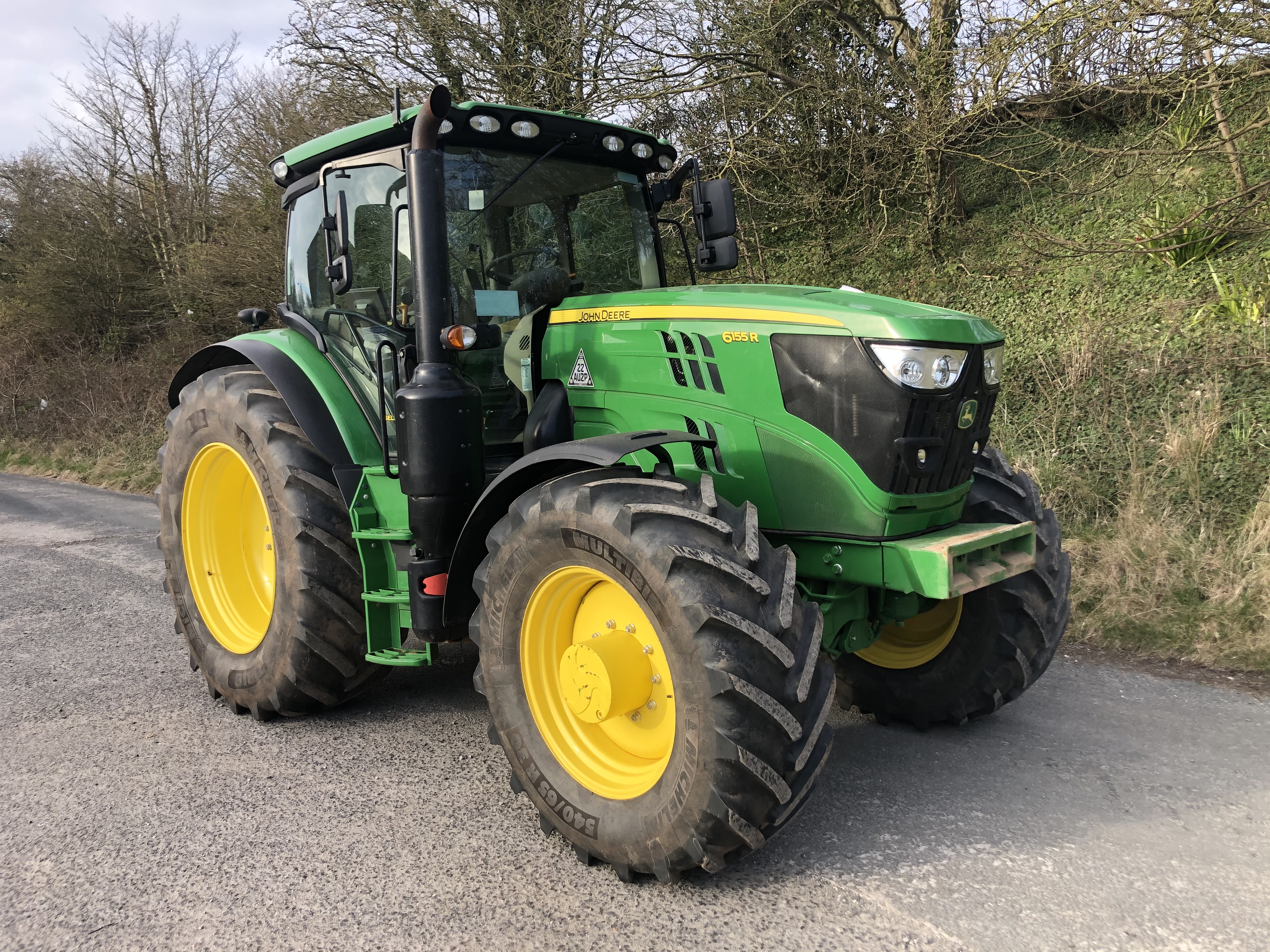 JOHN DEERE 6155R