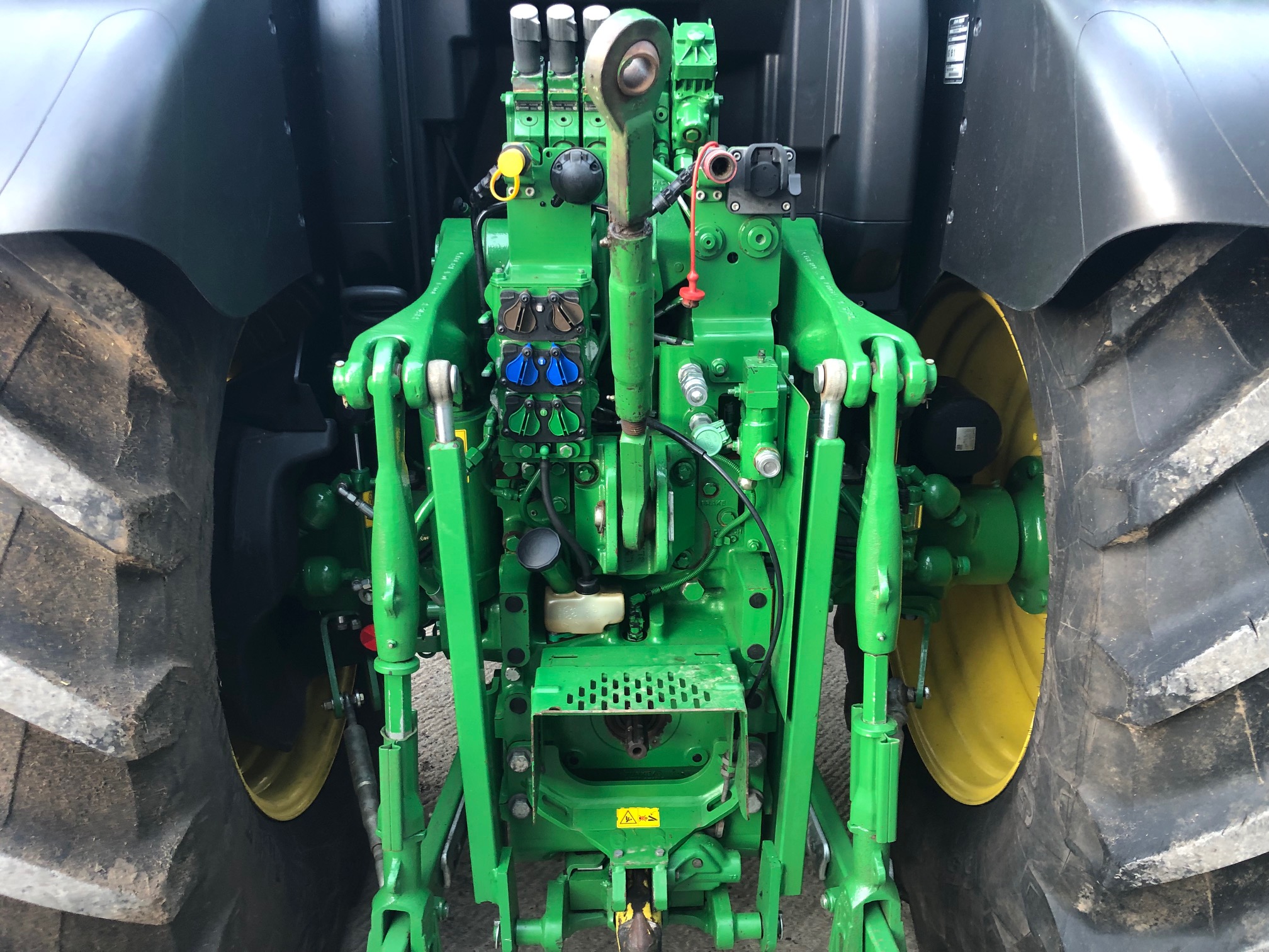 JOHN DEERE 6155R