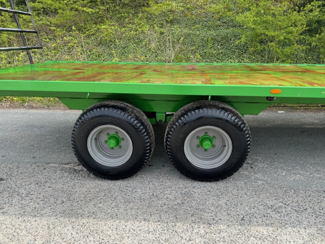 HORN FLAT TRAILER