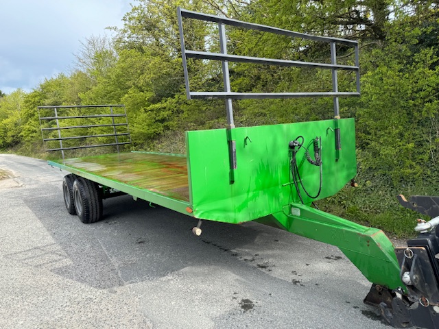 HORN FLAT TRAILER