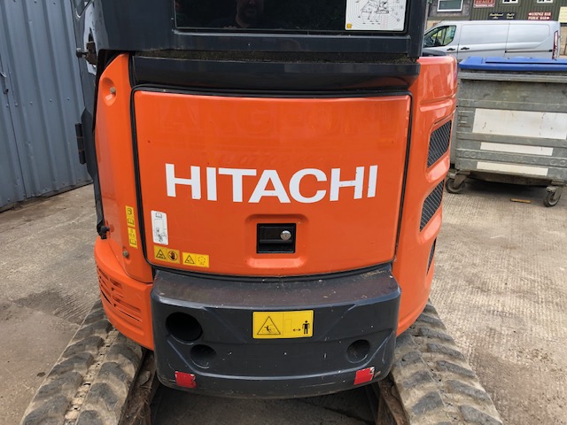 HITACHI ZX26 -5