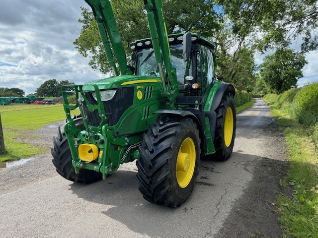 JOHN DEERE 6155R 