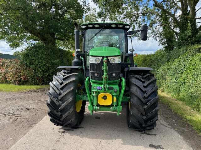 JOHN DEERE 6145R