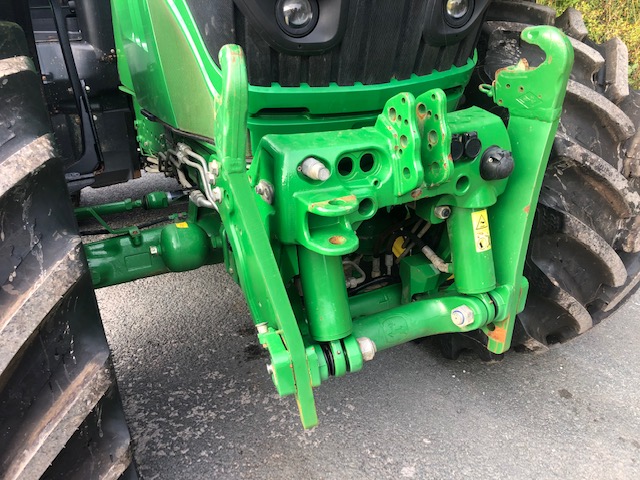 JOHN DEERE 6195R