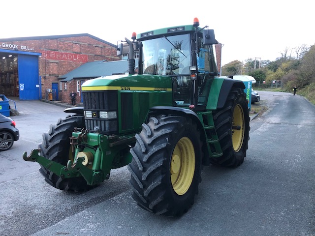 JOHN DEERE 7810