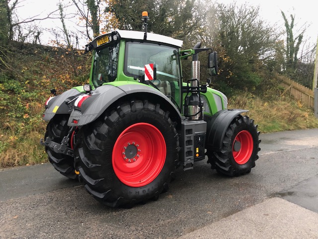 FENDT 828 PROFI PLUS