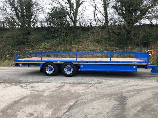 BAILEY FLAT DECK LOW LOADER