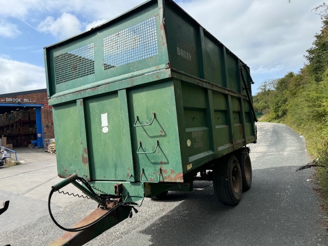 BAILEY TAG11  SILAGE TRAILER