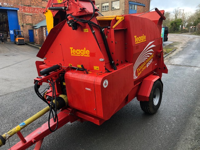 TEAGLE 8055 STRAW CHOPPER