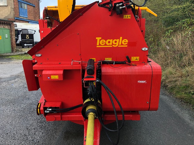 TEAGLE 8055 STRAW CHOPPER