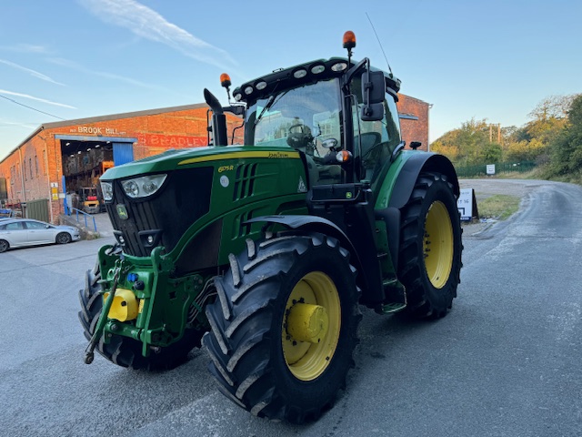 JOHN DEERE 6175R