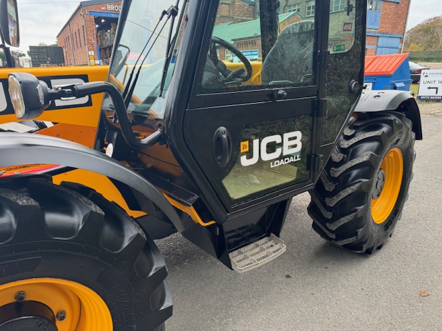 JCB 526-56AGRI PLUS