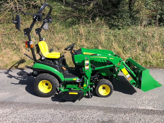 JOHN DEERE 1026R