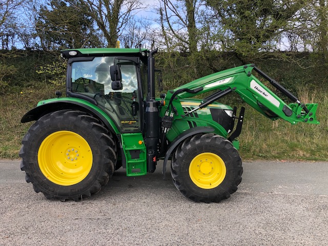 JOHN DEERE 6120R and Q4s LOADER