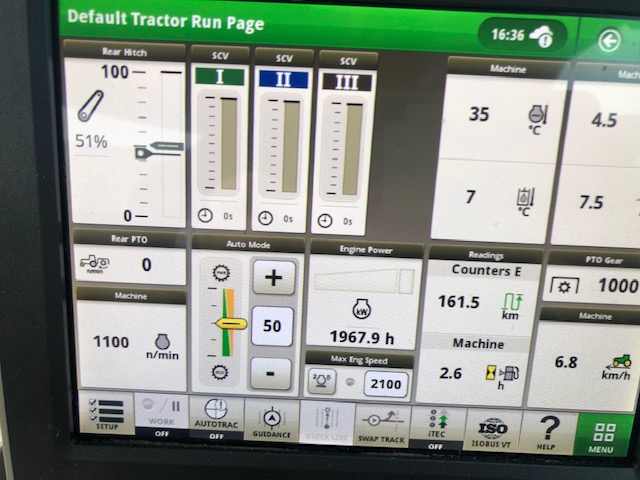 JOHN DEERE 6120R and Q4s LOADER