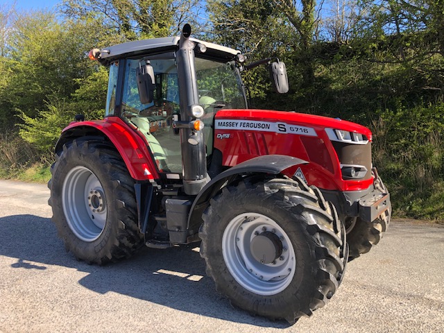 MASSEY FERGUSON 6716S