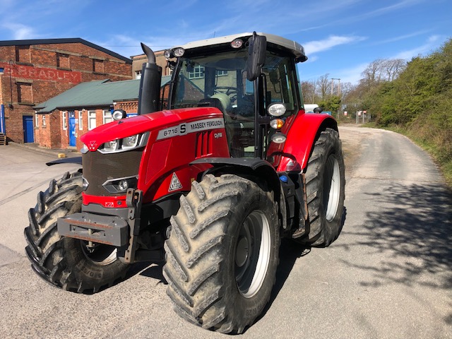 MASSEY FERGUSON 6716S